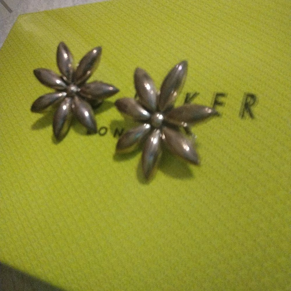 .925 flower earrings
